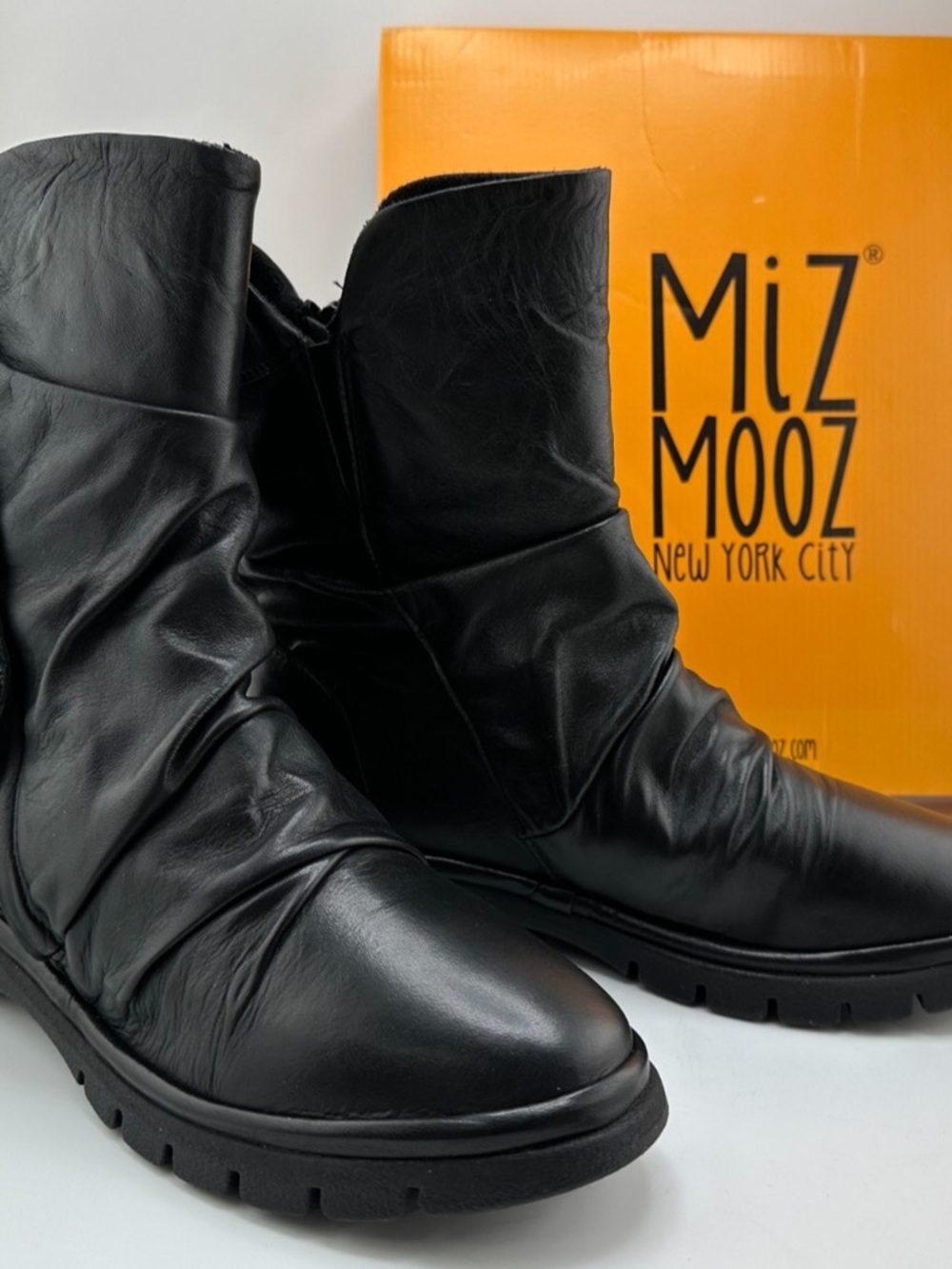 Miz Mooz Black Delena Wide Ankle Boots Size 10.5W NEW